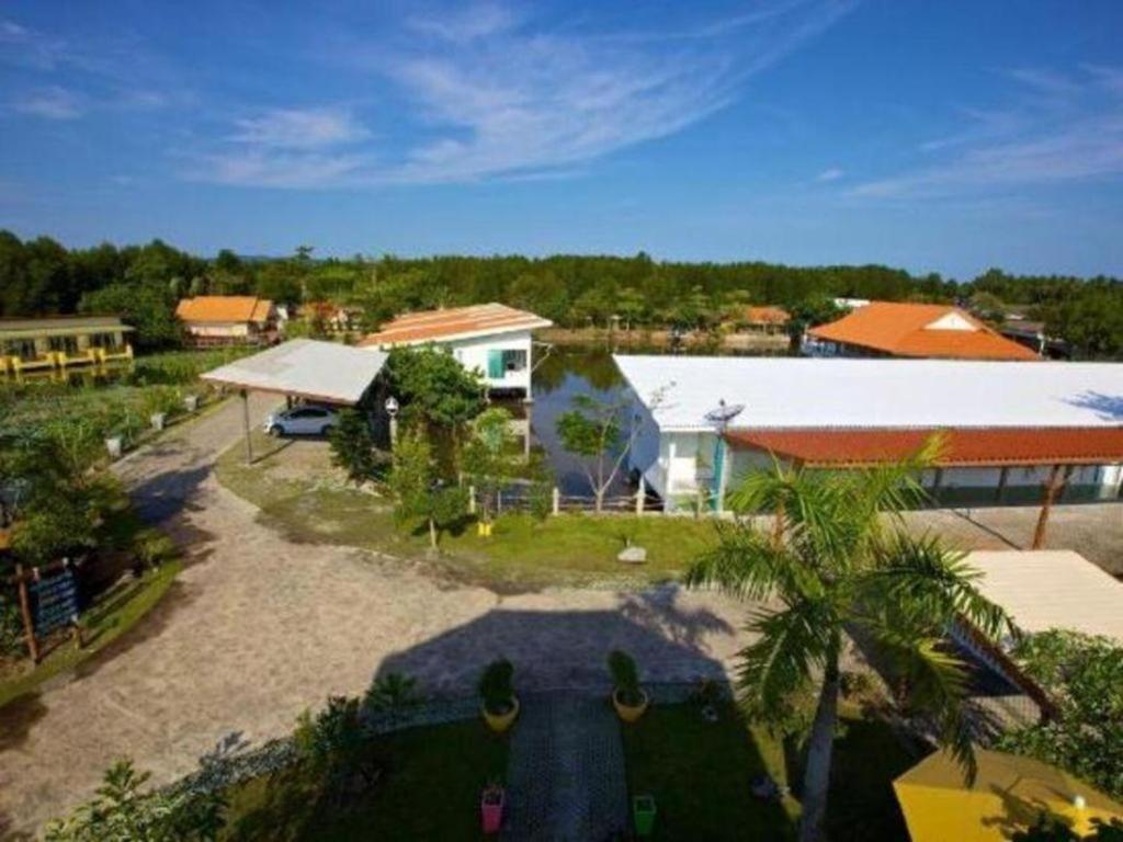 Anavilla Tangke Resort Khanom Exterior photo